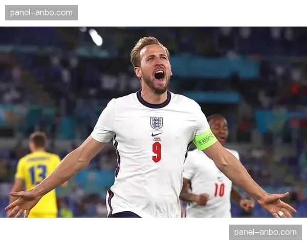 法兰克福门将桑托斯获全场最佳，8.3分力压凯恩